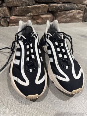 adidas Originals Choigo Wavy Chunky Platform Sneakers Black White Size 9